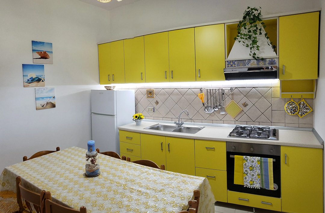 Cucina esterna dell'appartamento Ilaria di Villa Ilaria